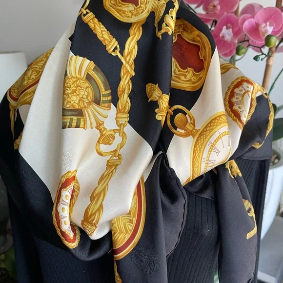DAKS London Silk Scarf.